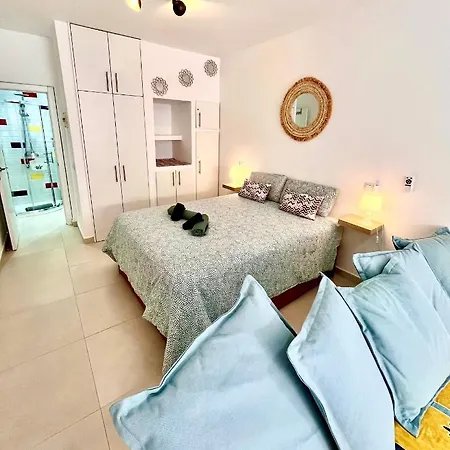 Apartment New Center Of 100m By Beaches